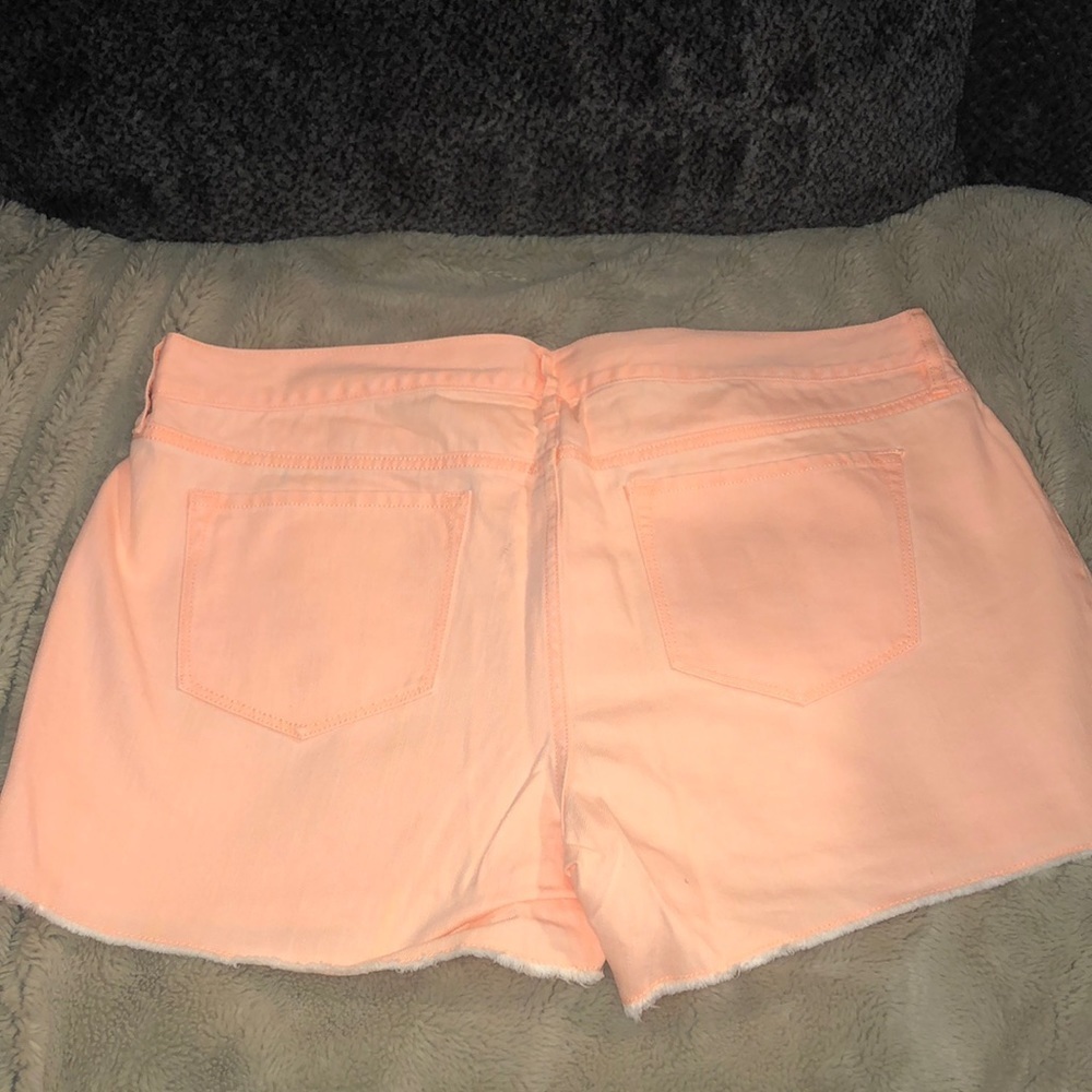 Old Navy Diva Fit Shorts, size 16 - Picture 4 of 7